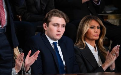 Site lansat: Cere înrolarea lui barron Trump în armata SUA