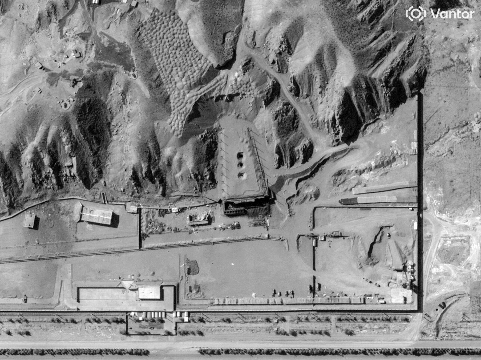 Israel: Lovitură asupra unui sit iranian cu arme nucleare