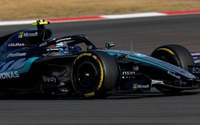 George Russell câștigă cursa de sprint din China, Hamilton completează podiumul Pilotul britanic George Russell a dominat cursa de sprint din Marele Premiu al Chinei, adjudecându-și victoria în urma unei prestații solide