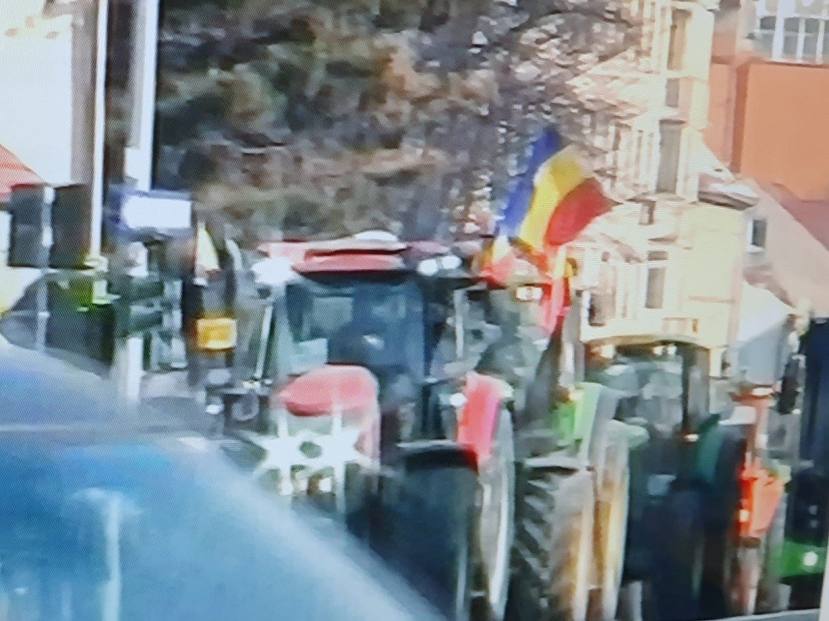 Alianța pentru Agricultură și Cooperare (AAC) solicită Guvernului României măsuri urgente pentru a sprijini fermierii, afectați de creșterea prețurilor la combustibili, pe fondul tensiunilor geopolitice din Orientul Mijlociu