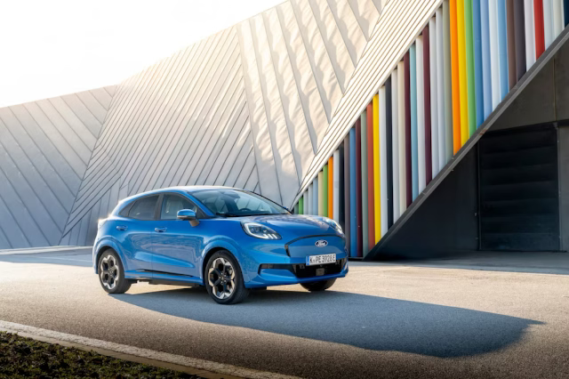 Ford Puma primește îmbunătățiri semnificative, inclusiv o autonomie extinsă pentru versiunea electrică Gen-E și sisteme premium Ford a anunțat o serie de actualizări pentru modelele Puma și Puma Gen-E, ambele fabricate la uzina din Craiova