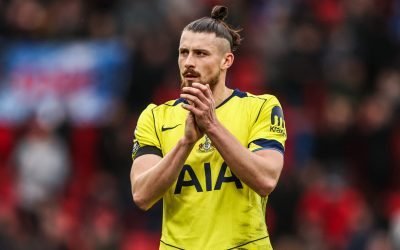 Drăgușin, rezervă la meciul Tottenham – Atletico Madrid? Fundașul român Radu Drăgușin ar putea începe pe banca de rezerve meciul dintre Tottenham și Atletico Madrid, din prima manșă a optimilor UEFA Champions League