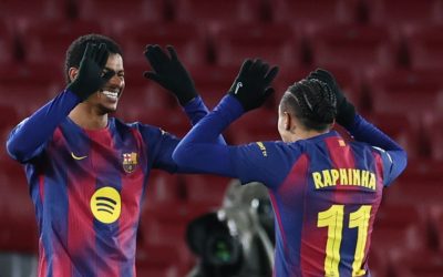 Marcus Rashford, atacantul englez împrumutat de Manchester United la Barcelona, se află în centrul atenției datorită interesului manifestat de Paris Saint-Germain și AC Milan