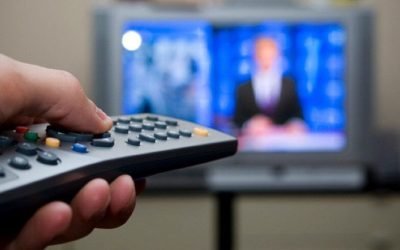 Schimbare majoră pe scena media: Teodora Tompea trece de la Digi24 la Antena 1 Jurnalista Teodora Tompea, cunoscută publicului larg pentru activitatea sa la Digi24, face un pas important în carieră, trecând la Antena 1