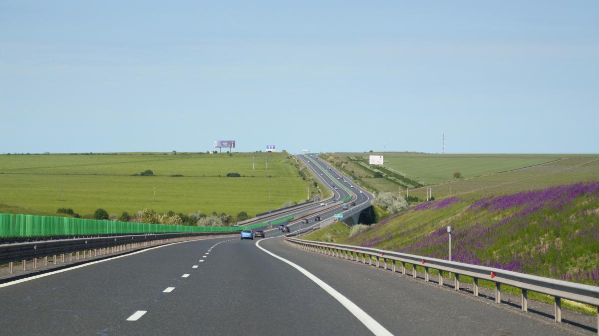Restricții de circulație pe A2 București – Constanța din cauza lucrărilor Șoferii care circulă sâmbătă pe Autostrada A2 București – Constanța trebuie să fie atenți la restricțiile de circulație impuse pentru efectuarea unor lucrări
