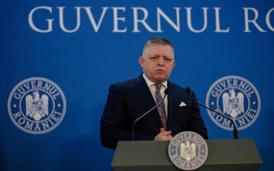 Premierul slovac Robert Fico, în vizită la București: potențial de colaborare energetică și discuții despre securitate Premierul Slovaciei, Robert Fico, a fost primit vineri, 27 martie, de omologul său român, Ilie Bolojan, și de președintele Nicușor Dan, la București