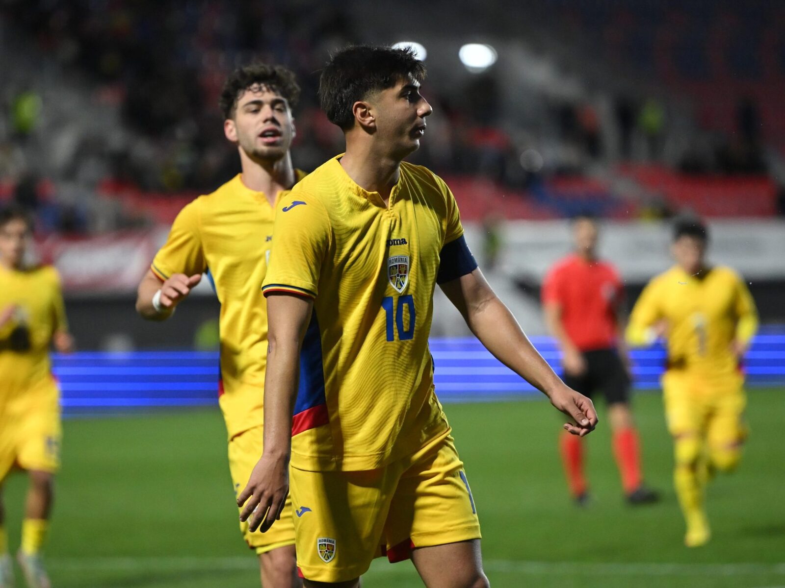 România U21 a învins categoric San Marino U21 în preliminariile Euro 2027 Echipa națională de tineret a României a obținut o victorie clară împotriva reprezentativei similare a San Marino, scor 3-0, în cadrul preliminariilor pentru Campionatul European U21 din 2027