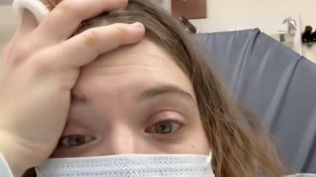 Rosul unghiilor, un obicei aparent inofensiv care poate duce la probleme grave de sănătate Un obicei răspândit, adesea dobândit în copilărie, poate ascunde riscuri serioase pentru sănătate