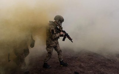 Rusia își lansează ofensiva de primăvară în Ucraina, pe fondul temerilor președintelui Zelenski Forțele ruse au demarat o ofensivă de amploare în estul Ucrainei, marcând începutul unei noi etape în conflict