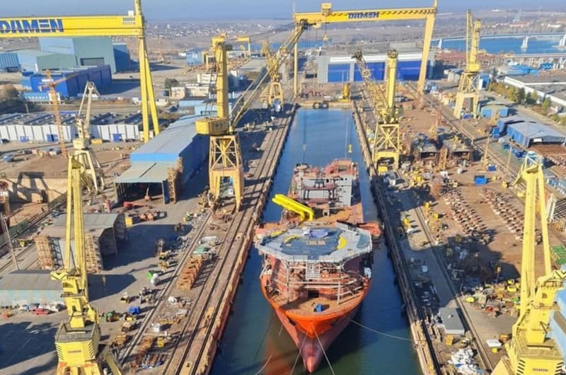 Damen Shipyards Mangalia propune reorganizarea și caută investitori Damen Shipyards Mangalia, șantierul naval din România, a depus la judecătorul-sindic planul de reorganizare, anunță administratorul judiciar, Casa de Insolvență Transilvania (CITR)