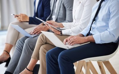 Comunicarea, noua monedă forte în Silicon Valley: Salariile explodând pentru specialiștii în „povestire” În era exploziei inteligenței artificiale generative, o competență neașteptată devine tot mai valoroasă în Silicon Valley: abilitatea de a comunica eficient