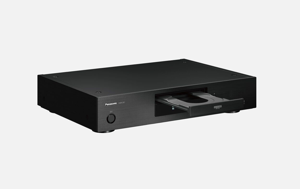 Panasonic se confruntă cu dificultăți în a onora comenzile pentru recorderele Blu-ray Panasonic se confruntă cu o cerere neașteptat de mare pentru recorderul său Blu-ray DMR-ZR1, un produs de top pe piața japoneză