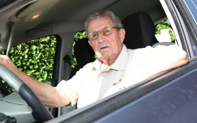 Șoferii pensionari, vizați de majorări drastice la asigurări auto din 2026