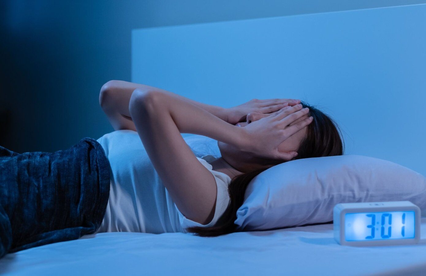 Combinația periculoasă care crește riscul de boli de inimă: Insomnia și apneea în somn Un studiu amplu, realizat pe aproape un milion de veterani americani, a scos la iveală o legătură îngrijorătoare între tulburările de somn și riscul crescut de boli cardiovasculare
