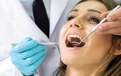 Mai puțin de jumătate dintre români au fost la dentist în ultimul an, arată un nou studiu Un nou sondaj de opinie realizat de compania Kantar, la inițiativa clinicilor Regina Maria Dental, relevă o situație îngrijorătoare în ceea ce privește sănătatea orală a românilor
