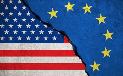 România nu vede o „dihotomie” între SUA și UE în politica de securitate, spune consilierul prezidențial Consilierul prezidențial Vlad Ionescu a subliniat marți, în cadrul celei de-a doua ediții a „Defence Romania Security Dialogue”, că România consideră esențială colaborarea dintre Europa și Statele Unite ale Americii în domeniul securității