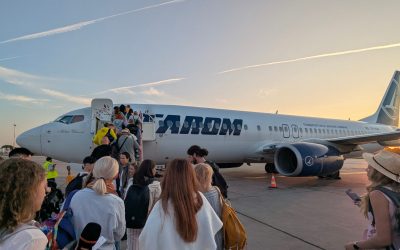 Evacuări din Israel și eforturi consulare sporite pentru români în Orientul Mijlociu Ministerul Afacerilor Externe (MAE) a anunțat, duminică, că aproximativ 300 de cetățeni români din Israel vor fi evacuați pe cale aeriană către Egipt