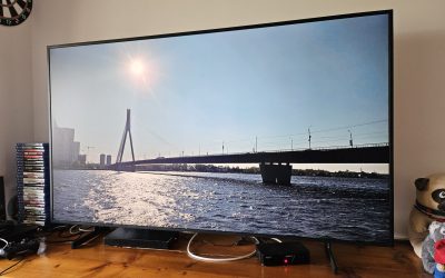 Samsung, obligată să schimbe televizoarele smart din Texas după ce a fost acuzată de colectarea datelor personale fără consimțământ Producătorul sud-coreean de electronice Samsung a ajuns la un acord cu autoritățile din Texas, angajându-se să modifice modul în care colectează datele de la utilizatorii de televizoare inteligente