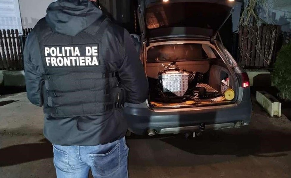 Marfă contrafăcută de 2 milioane lei, descoperită