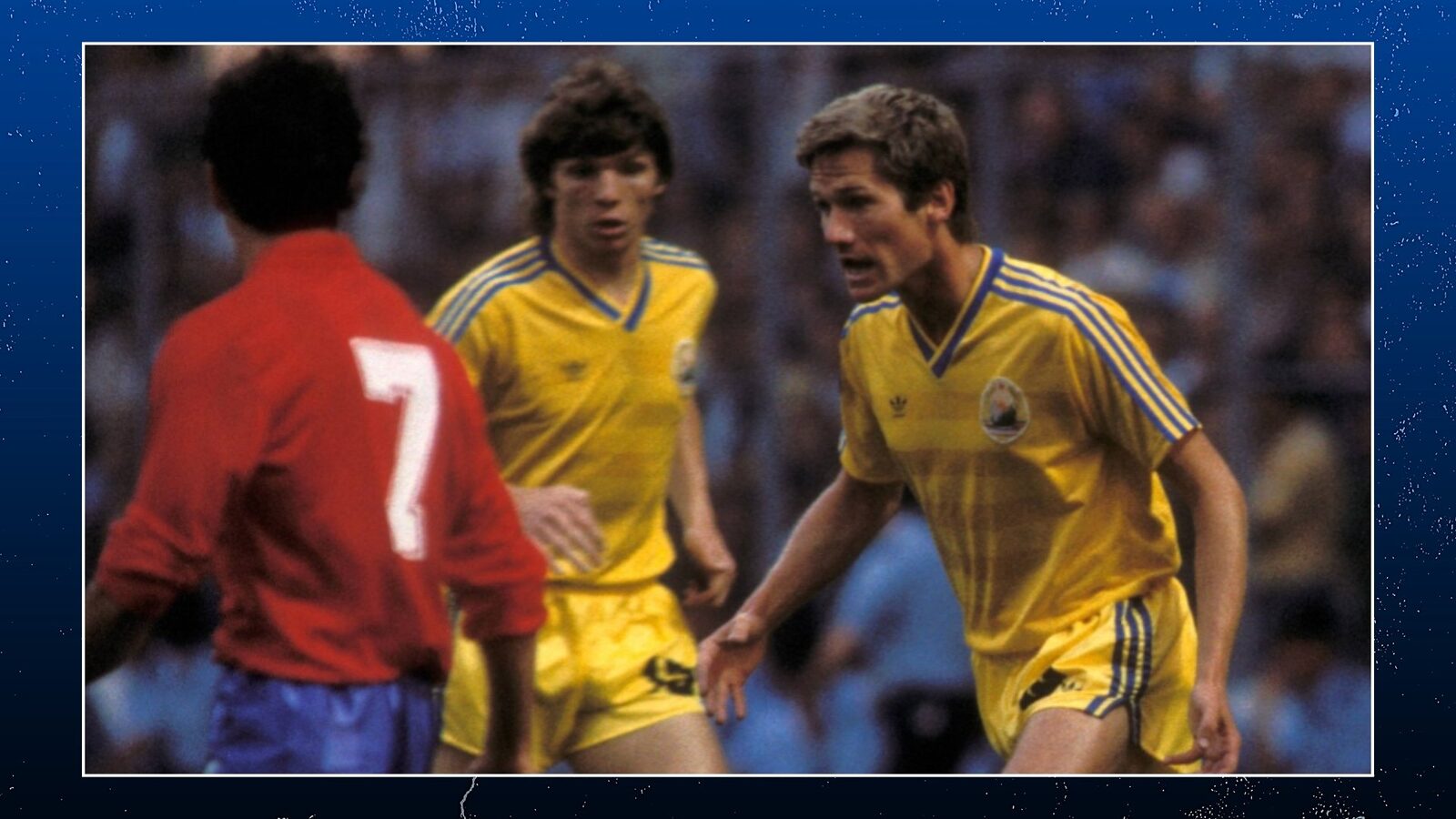 Loți Boloni, interzis la națională: Un episod controversat din istoria fotbalului românesc În preliminariile pentru Campionatul Mondial din 1982, una dintre cele mai mari figuri ale fotbalului românesc, Loți Boloni, a fost exclus din echipa națională