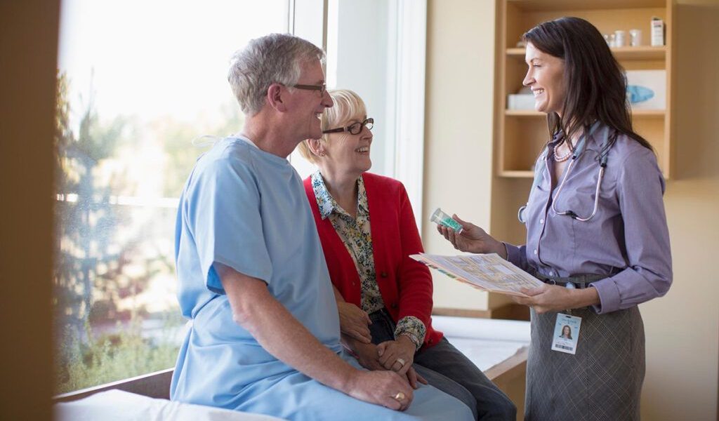 Programul de tratament balnear pentru pensionari continuă în 2026 Ministrul Muncii, Florin Manole, a anunțat că programul de tratament balnear pentru pensionari va fi reluat în 2026