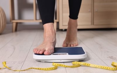 Pastilele pentru slăbit pe bază de GLP-1: O nouă eră pentru o piață de 200 de miliarde de dolari Tratamentele pentru slăbit pe bază de GLP-1, care imit hormonul intestinal ce reglează apetitul, fac trecerea de la injecții la pastile