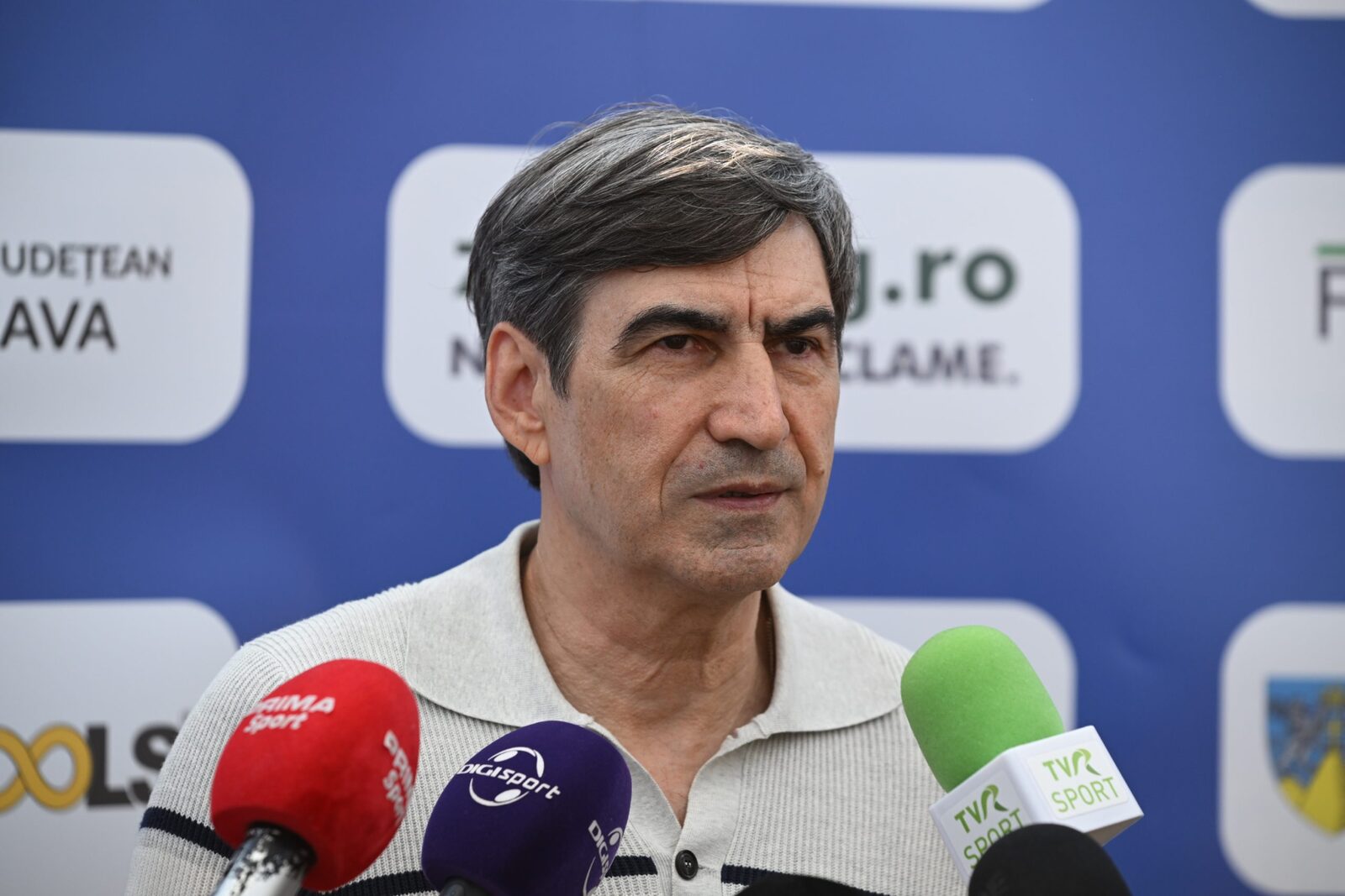 Pițurcă pune sub semnul întrebării strategia FCSB, după ratarea play-off-ului Fostul selecționer al României, Victor Pițurcă, a analizat situația delicată în care se află FCSB, formație care a ratat pentru prima dată în istoria SuperLigii calificarea în play-off