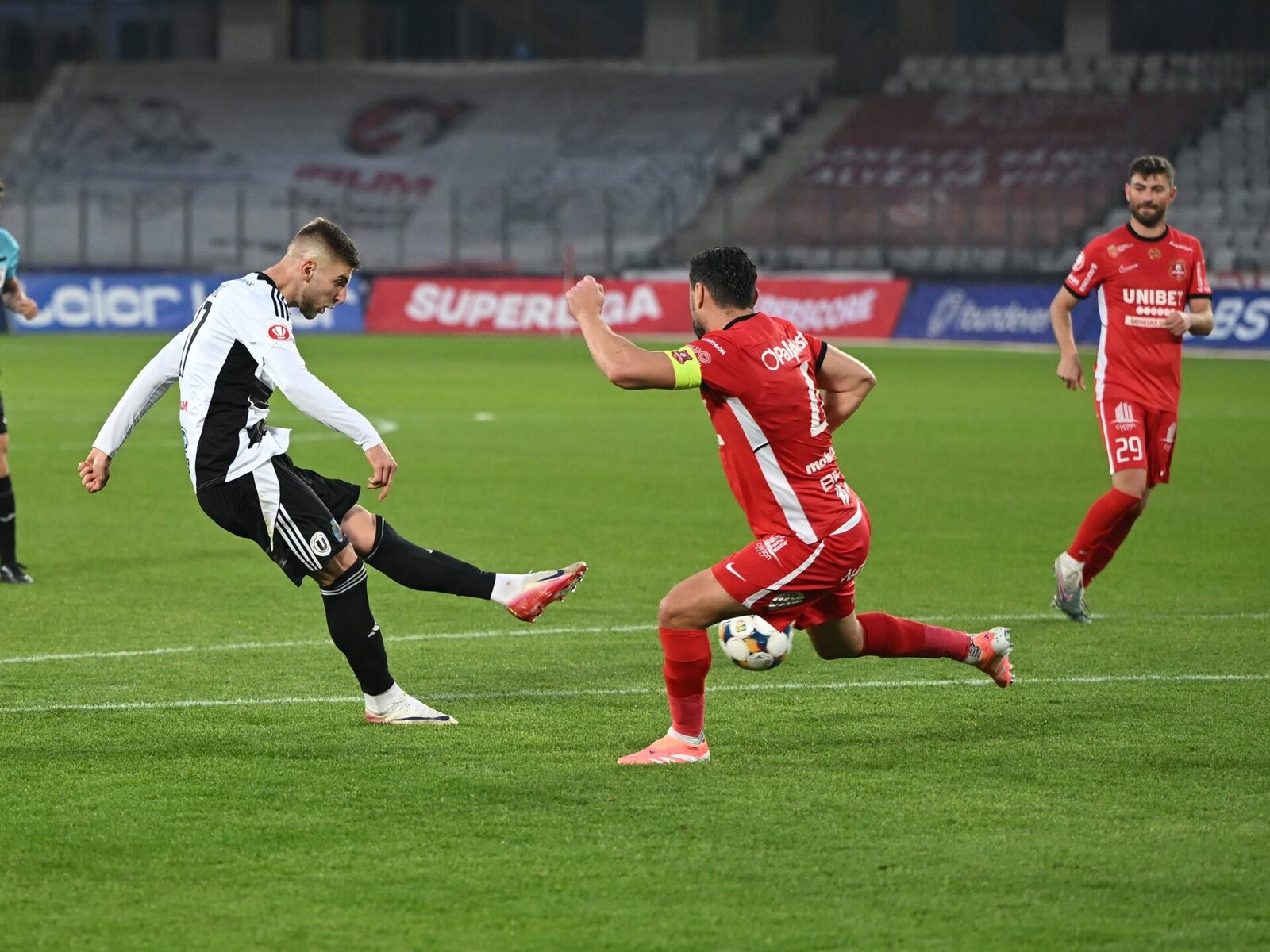 Cupa României Betano intră în faza sferturilor de finală, cu opt echipe luptând pentru un loc în semifinale