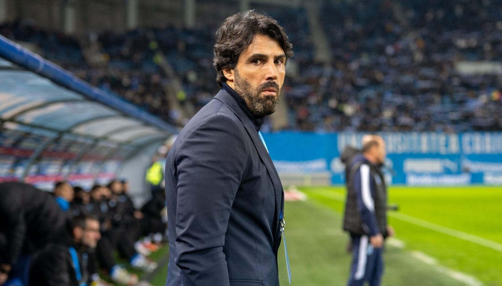 U Craiova și CFR Cluj se înfruntă în derby-ul sferturilor Cupei României Betano Universitatea Craiova se pregătește pentru un duel de foc cu CFR Cluj în sferturile de finală ale Cupei României Betano