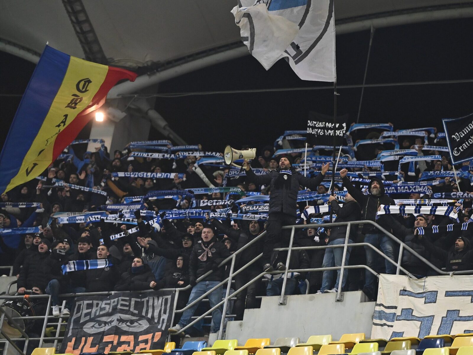 universitatea-craiova-suporteri.jpg