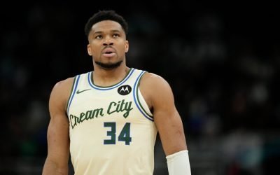 Giannis Antetokounmpo recunoaște schimbarea: accidentările și adaptarea la o nouă realitate MILWAUKEE (AP) – Giannis Antetokounmpo, superstarul echipei Milwaukee Bucks, recunoaște că zilele în care revenea rapid după accidentări par să se fi terminat