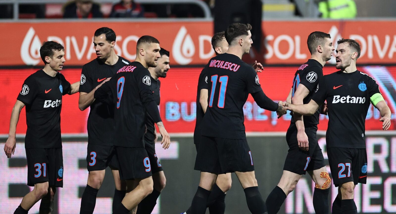 FCSB intră în play-out: Surpriză în Superliga FCSB, campioana en-titre, va juca în play-out pentru prima dată de când SuperLiga actuală a fost formată
