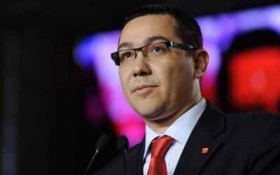 Fiica lui Victor Ponta, împiedicată să se urce într-un avion care repatria români din Orientul Mijlociu Fiica fostului premier Victor Ponta a fost coborâtă dintr-un avion care aducea cetățeni români din Emiratele Arabe Unite, conform informațiilor obținute de la surse media și confirmate de fostul premier