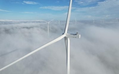 Etem Gestamp Bulgaria cumpără energie regenerabilă de la un parc eolian din România Furnizorul bulgar de componente auto Etem Gestamp va achiziționa energie electrică regenerabilă de la un proiect eolian major din România, în urma semnării unui acord pe termen lung cu Rezolv Energy