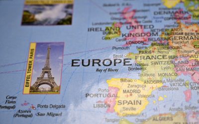 Vizele de AUR, o opțiune atractivă pentru investitorii străini în 2026 Programele de tip „vize de AUR” continuă să atragă interesul investitorilor străini, oferind oportunități de rezidență în țări europene, chiar și pentru sume începând de la 250.000 de euro