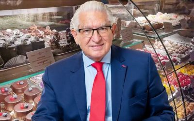 Amandina, desertul preferat al românilor, pe lista neagră a medicilor Un desert clasic, nelipsit din cofetăriile și de pe mesele festive din România, intră în atenția medicilor