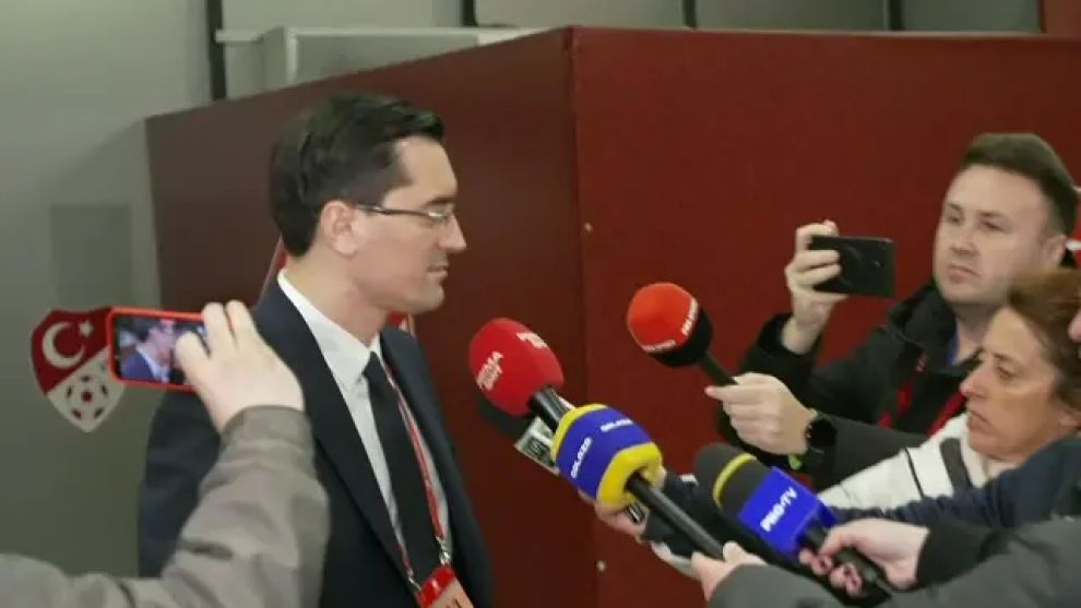 Coșmarul Mondial se prelungește: România ratează calificarea la Cupa Mondială din 2026 Echipa națională de fotbal a României a ratat orice șansă de a se califica la Campionatul Mondial din 2026