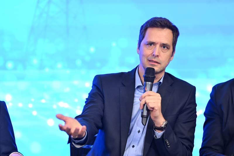 Impactul conflictului din Orientul Mijlociu asupra pieței de gaze: România, într-o poziție relativ avantajoasă Conflictul din Orientul Mijlociu ridică semne de întrebare cu privire la stabilitatea pieței globale de gaze naturale