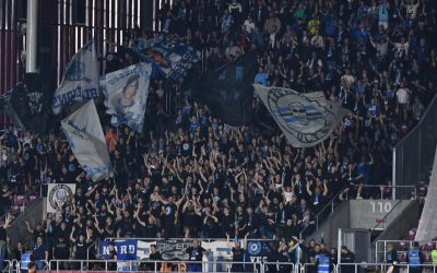 Universitatea Craiova, favorită la titlu, atrage atenția înaintea duelului cu Rapid Universitatea Craiova pare să aibă un avans considerabil în SuperLiga, fiind sigură de primul loc la finalul sezonului regulat