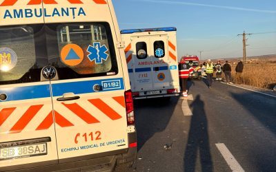 Accident cu victime în Sibiu: Două femei au fost rănite după ce au căzut dintr-un autobuz Un accident rutier a avut loc pe strada Siretului din Sibiu, unde două femei în vârstă de 72 de ani au fost rănite după ce au căzut dintr-un autobuz în timp ce vehiculul se punea în mișcare
