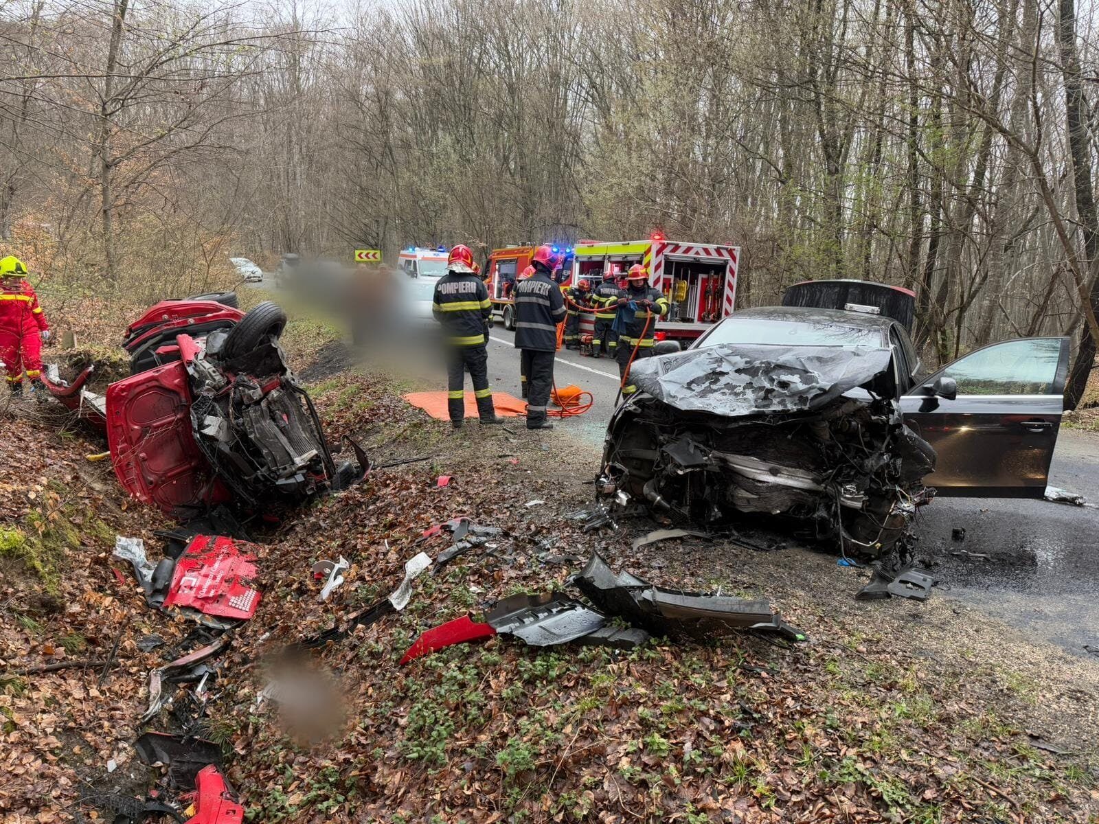 Trei persoane, în stare critică, după accident în Cluj