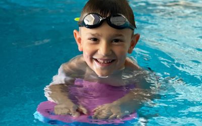 Cursuri de înot pentru copii, disponibile în Sectorul 1
