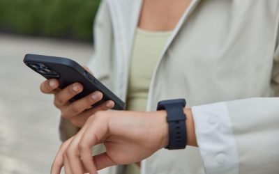 Tehnologia transformă antrenamentele: Senzorii inteligenți și beneficiile acestora pentru sportivi Echipamentele electronice moderne au schimbat radical modul în care sportivii, atât amatori, cât și profesioniști, își evaluează progresul