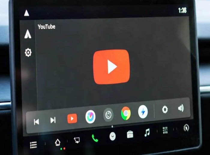 YouTube, disponibil în Android Auto: Controale audio, fără video Google a lansat o actualizare pentru aplicația YouTube, integrând-o cu platforma Android Auto