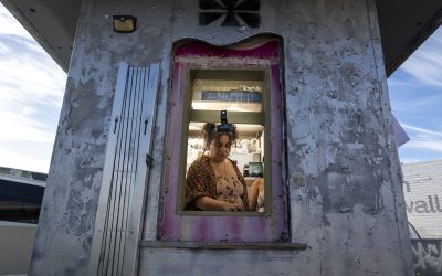 Duo-ul Program Audio din San Francisco, promotor al muzicii electronice, își pune pasiunea în slujba comunității San Francisco, SUA – Doi tineri DJ, Javier (sfcowboy) și Martinez (erika), au transformat pasiunea pentru muzica electronică într-un proiect de succes, numit Program Audio