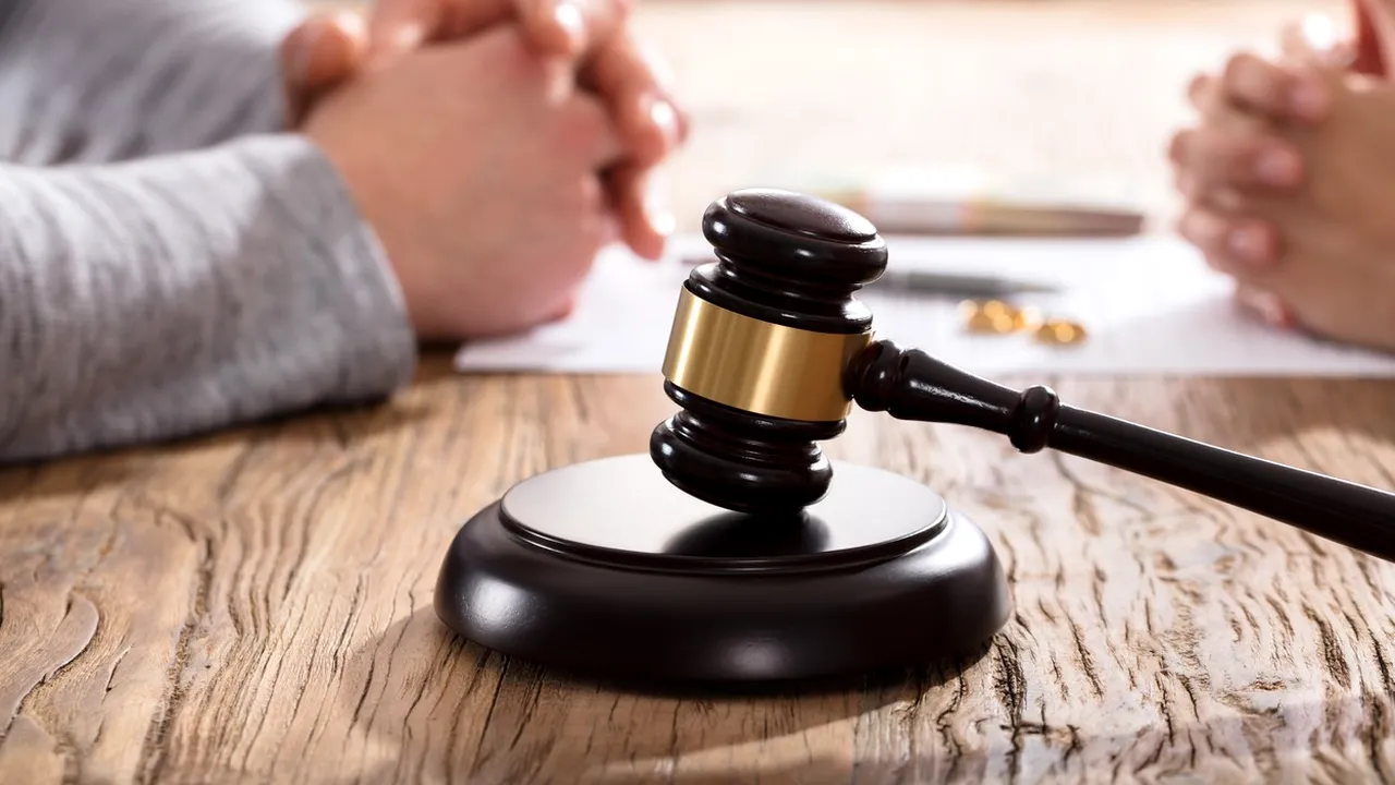 Inteligența artificială ajunge în sălile de judecată: judecătorii adoptă noi tehnologii Utilizarea inteligenței artificiale (AI) în sistemul judiciar se extinde rapid