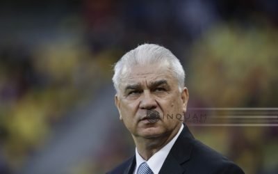 Fostul selecționer Anghel Iordănescu și actualul selecționer Edi Iordănescu au adus un omagiu lui Mircea Lucescu joi, la Arena Națională din București