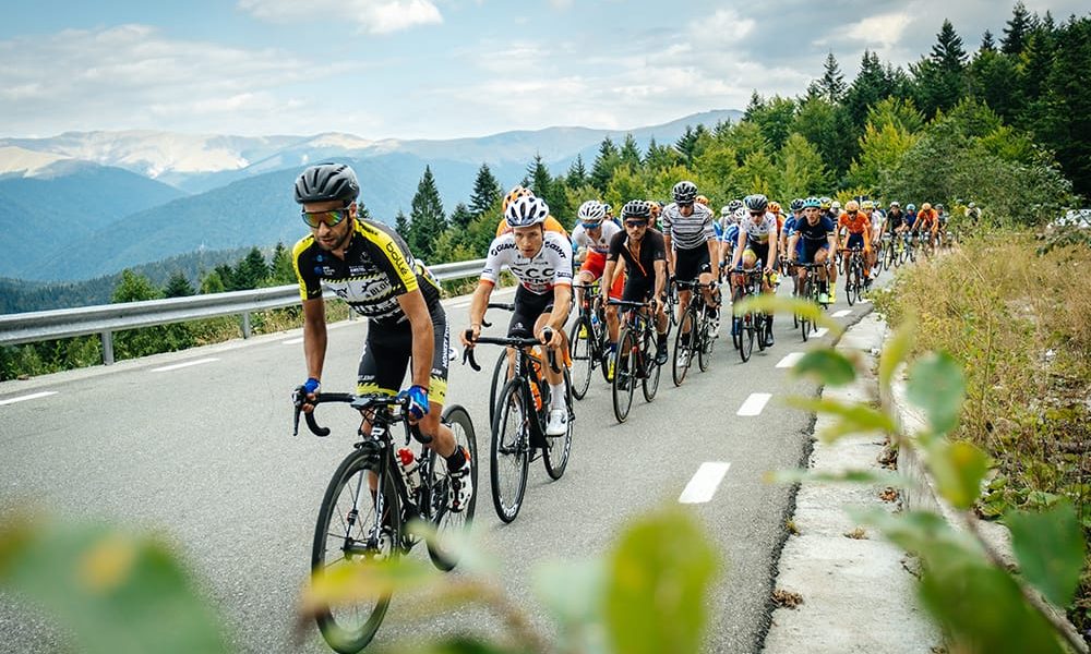 Sport: Cicliștii din Sectorul 1, antrenați de Federația Română, pe pistă