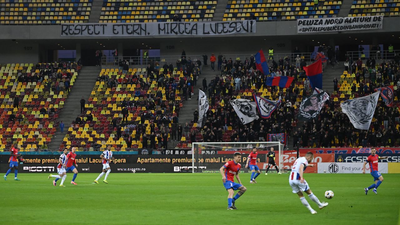Momente jenante la FCSB – Oțelul: Gestul care a umbrit omagiul lui Mircea Lucescu