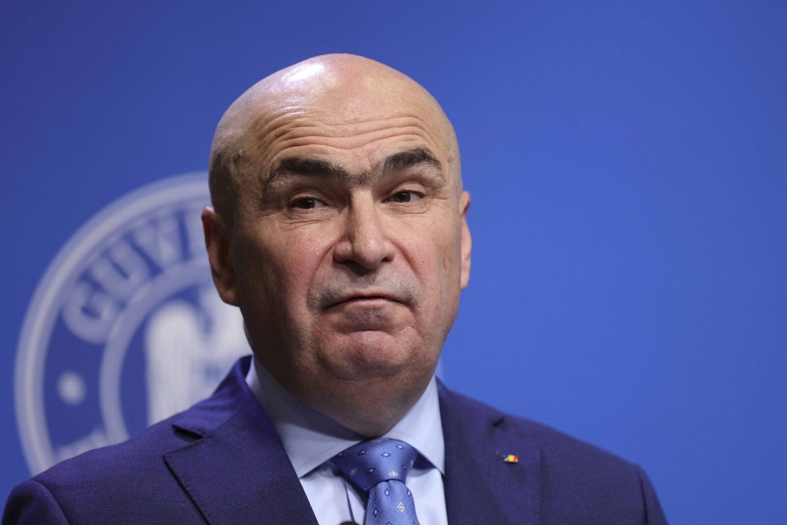 E Bolojan „Ilie Sărăcie”? Răspunsul consilierului guvernatorului BNR despre zvonuri